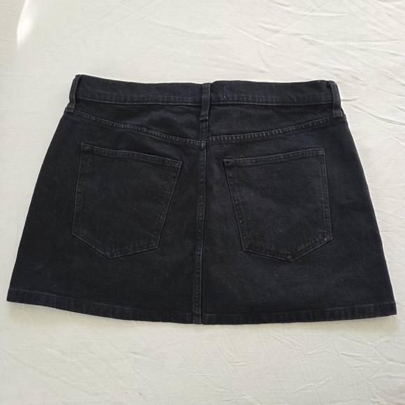 NWT Abercrombie & Fitch Black Denim Jean Skirt with Studded 36 Inch Waist 32 - Picture 7 of 7
